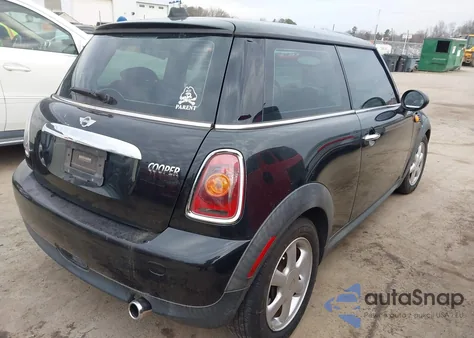 2009 Mini Cooper from USA, damaged, VIN WMWMF33539TW71972